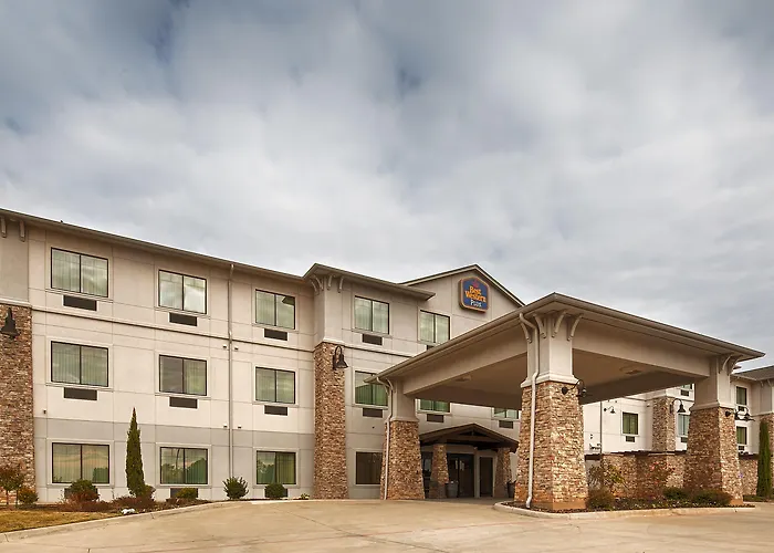 Best Western Plus Desoto Inn & Suites